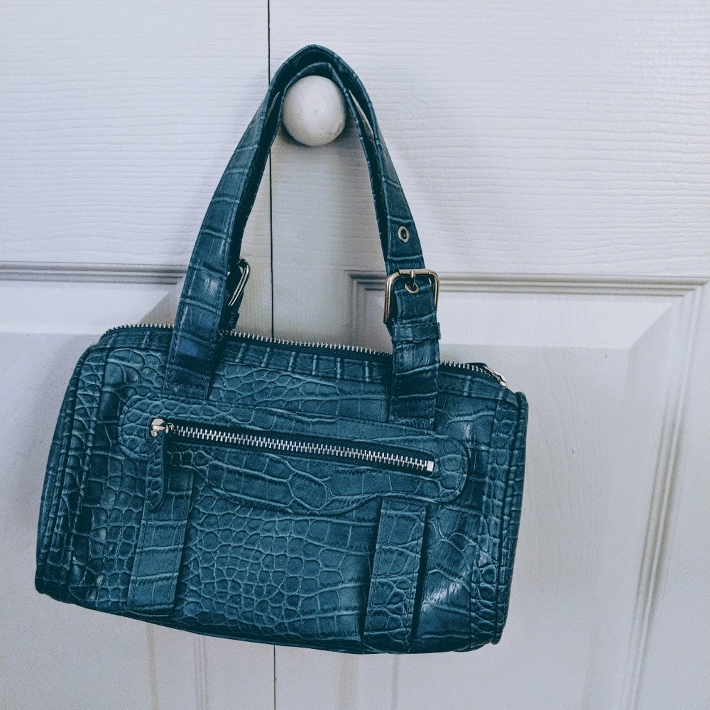 Purses - Picture 4 of 8